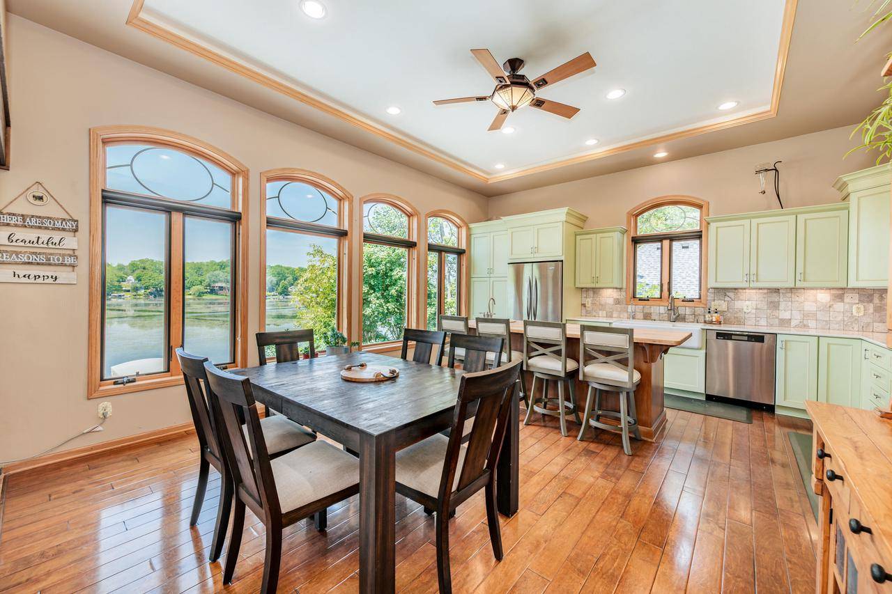 Waterford, WI 53185,5420 W Peninsula DRIVE