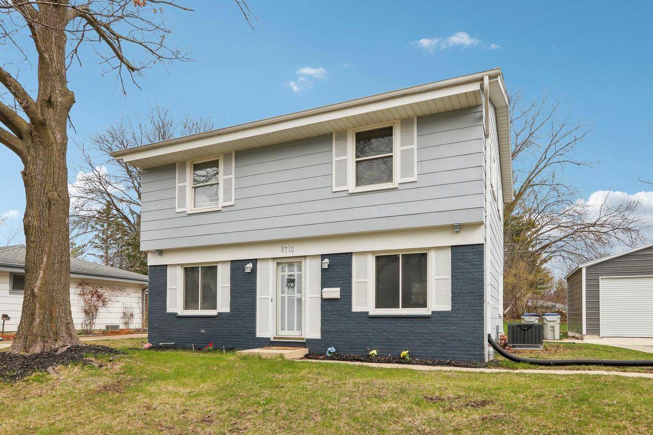 Milwaukee, WI 53224,8710 W Dallas STREET