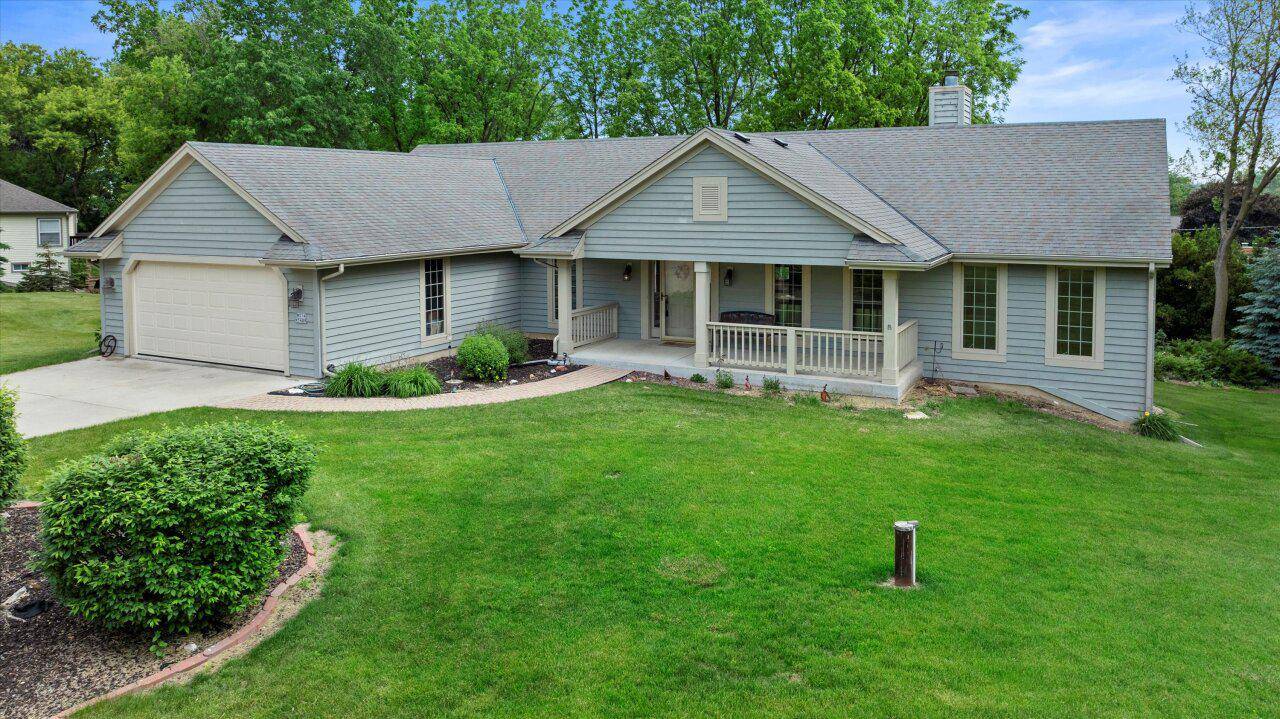 Menomonee Falls, WI 53051,W214N5408 Adamdale DRIVE