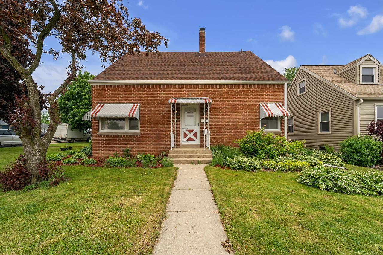 South Milwaukee, WI 53172,626 Marion AVENUE