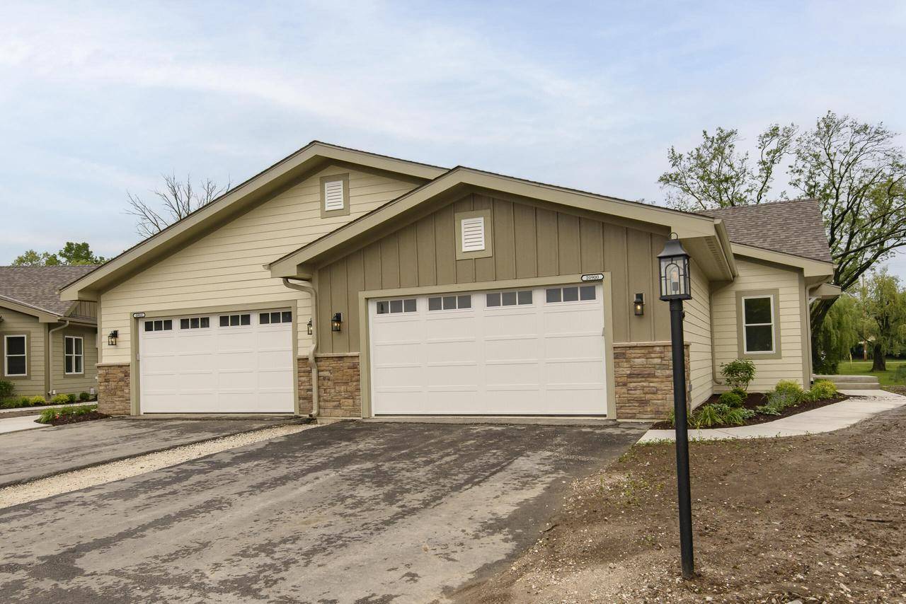 Lannon, WI 53046,20910 Gray STREET