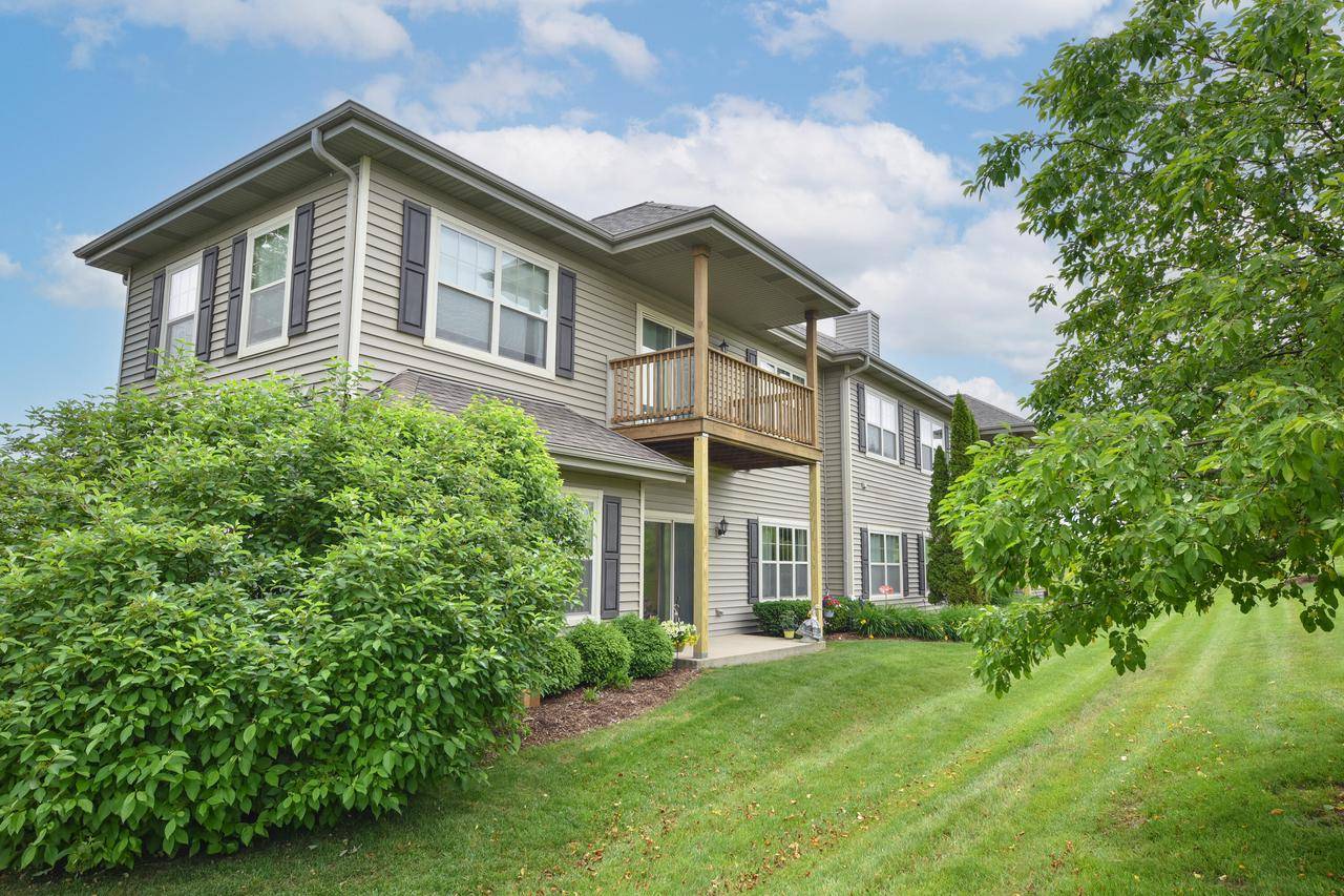 Grafton, WI 53024,1831 New Port Vista DRIVE
