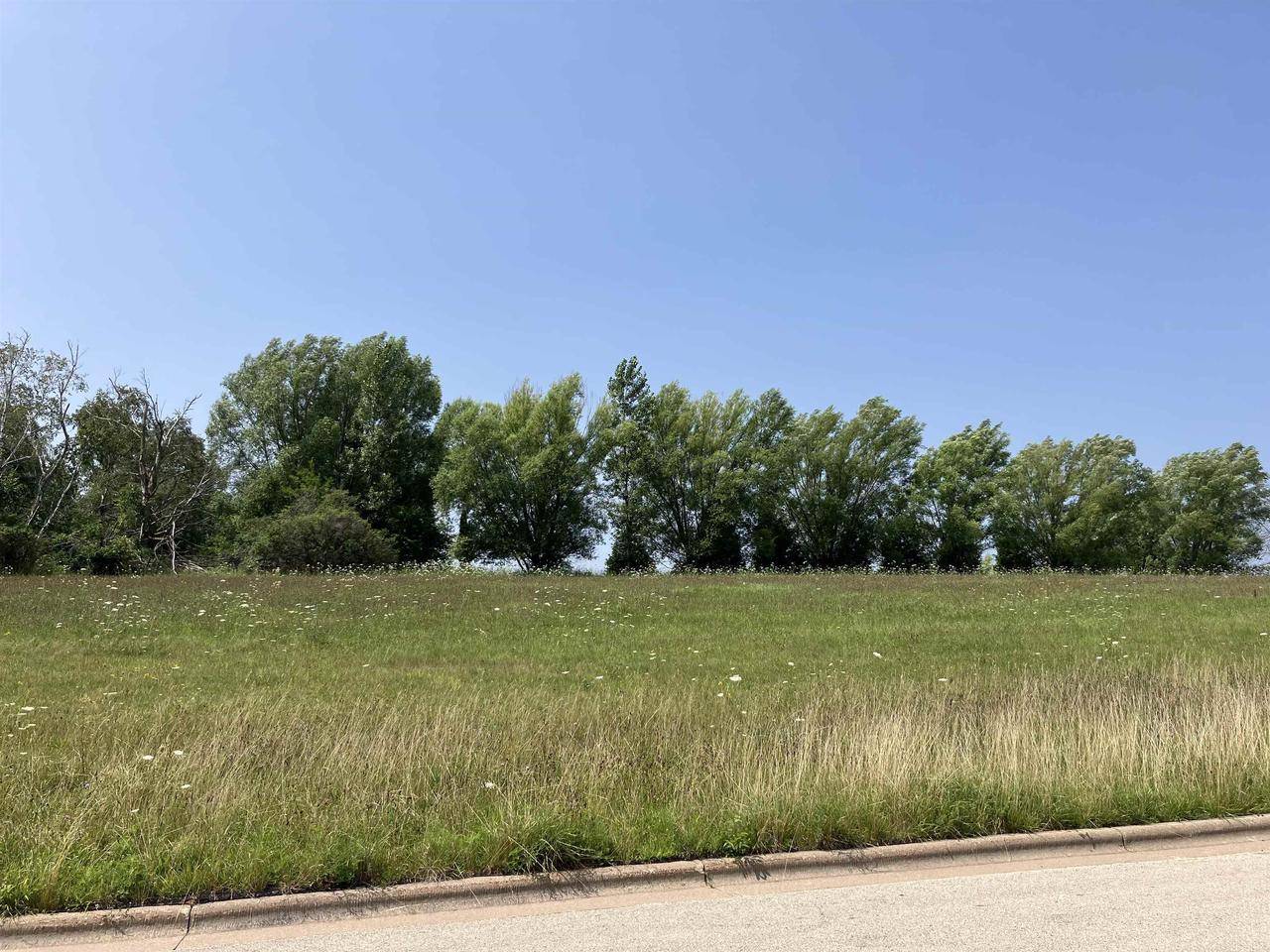 Lancaster, WI 53813,699 Newbury Circle
