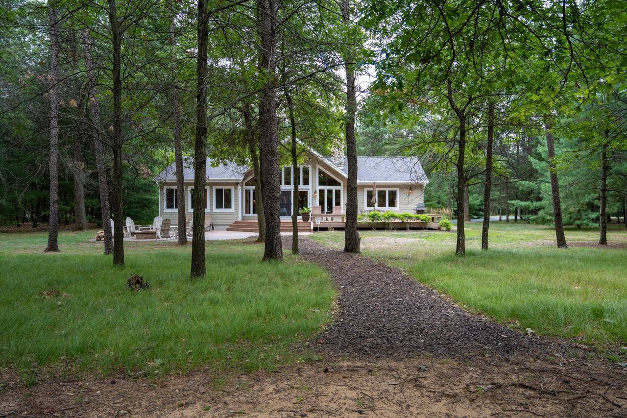 New Lisbon, WI 53950,W5476 Meadow Drive