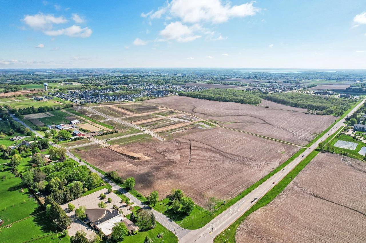 Verona, WI 53593,327 Clear Pond Way
