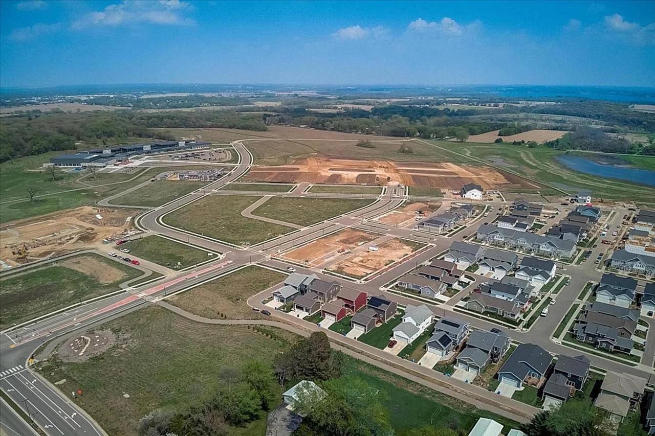 Fitchburg, WI 53711,4787 Suelo Road