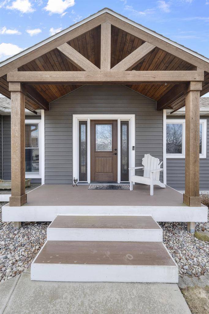 Verona, WI 53593,841 Glenview Drive