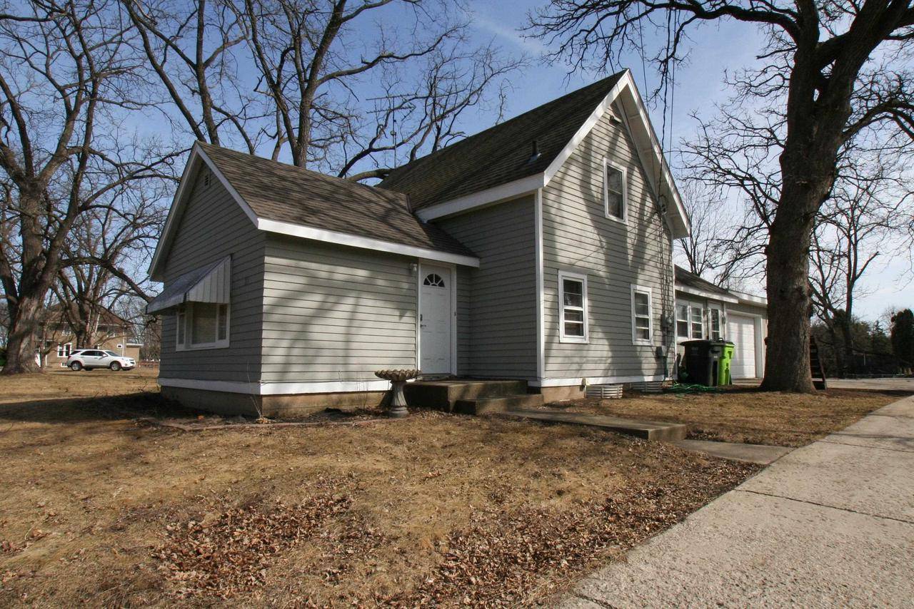 Darien, WI 53114,315 E Beloit Street