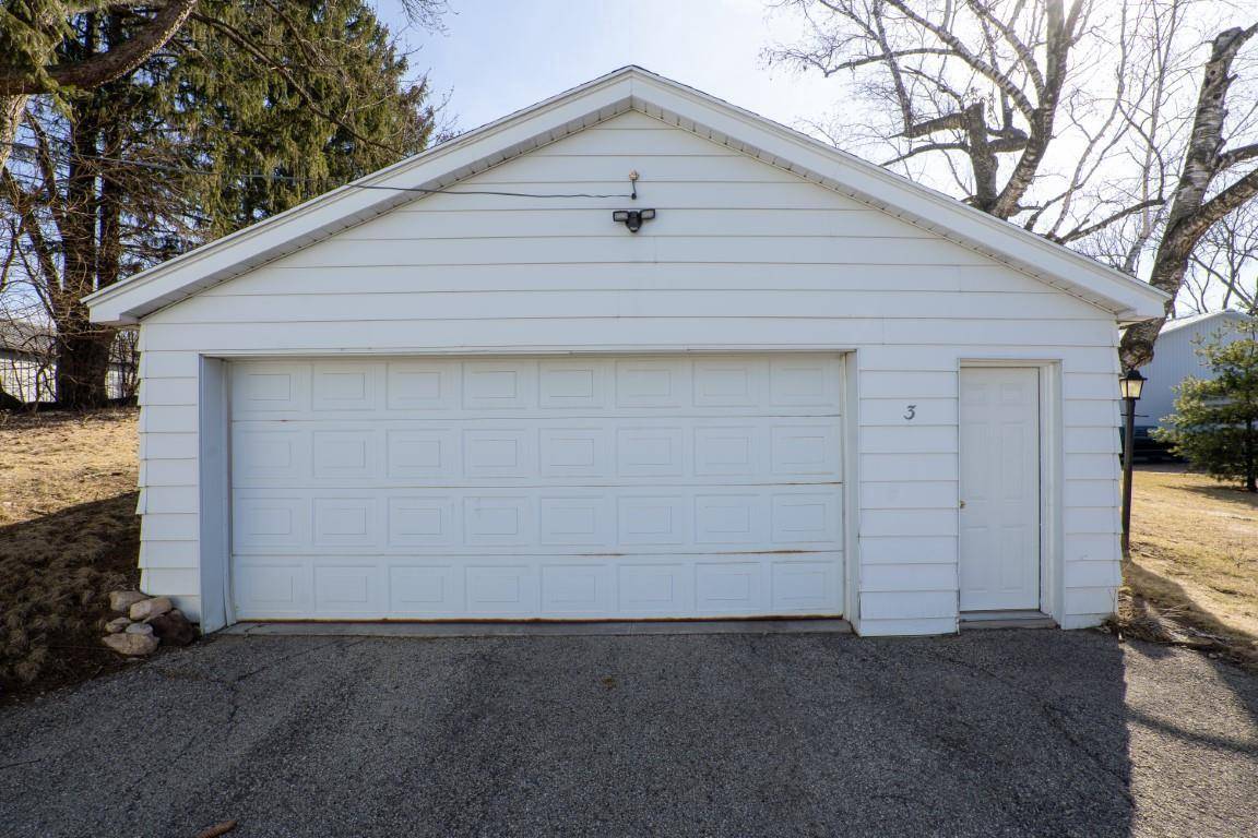Fitchburg, WI 53575,1916 County Road MM