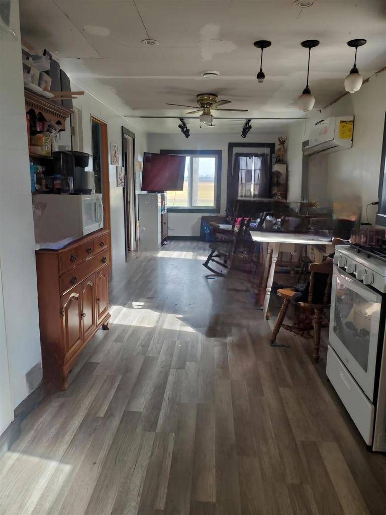 Wisconsin Dells, WI 53965,743 Fur Avenue