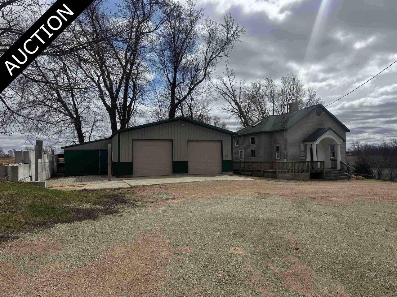 Markesan, WI 53946,N2902 Hilltop Road
