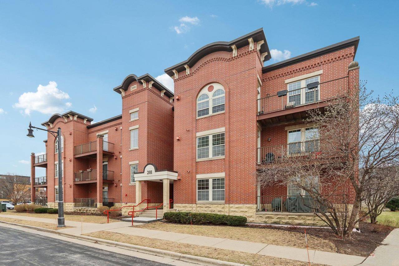 Sun Prairie, WI 53590,201 E Lane Street #206