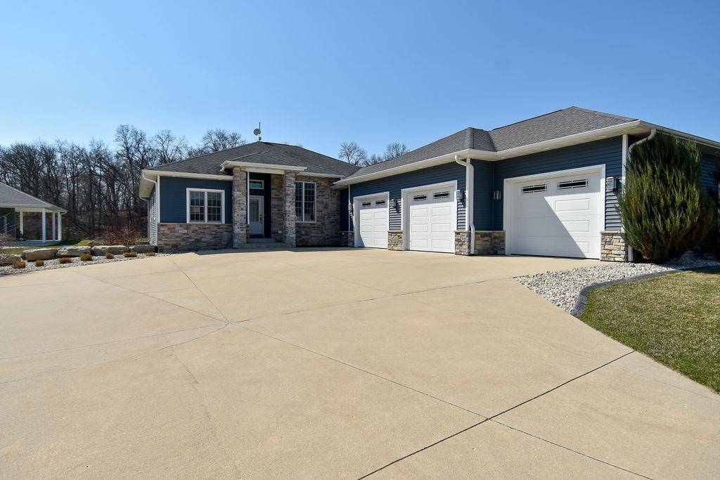 Evansville, WI 53536,13409 W Travis Trace Road