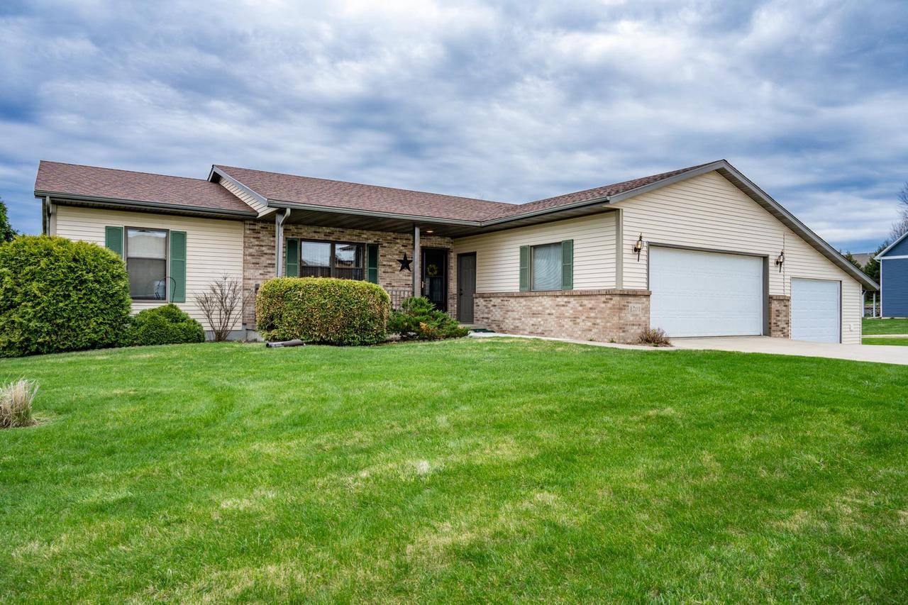 Hillsboro, WI 54634,1201 Knower Avenue