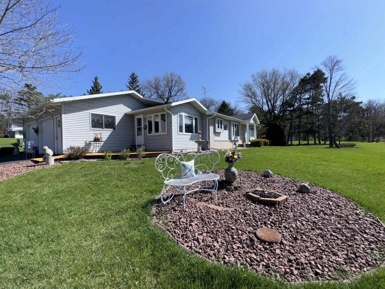 Muscoda, WI 53573,34103 Putnam Street