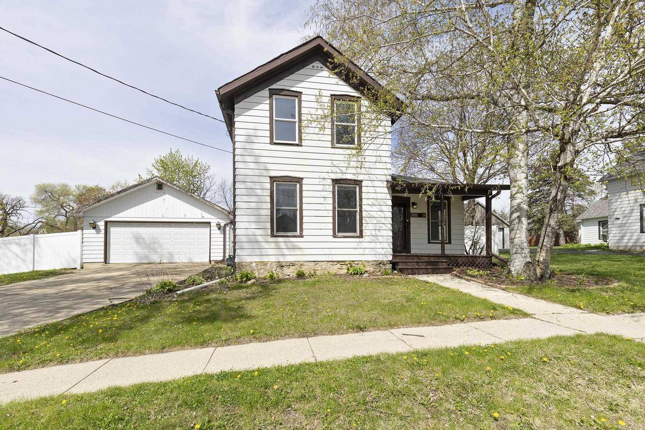 Fort Atkinson, WI 53538,320 Grove Street