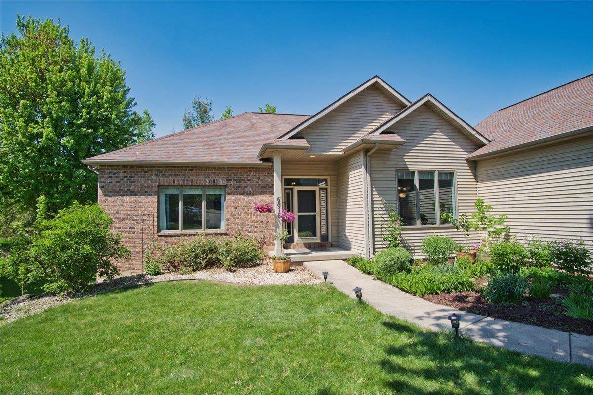Middleton, WI 53562,6816 Algonquin Drive