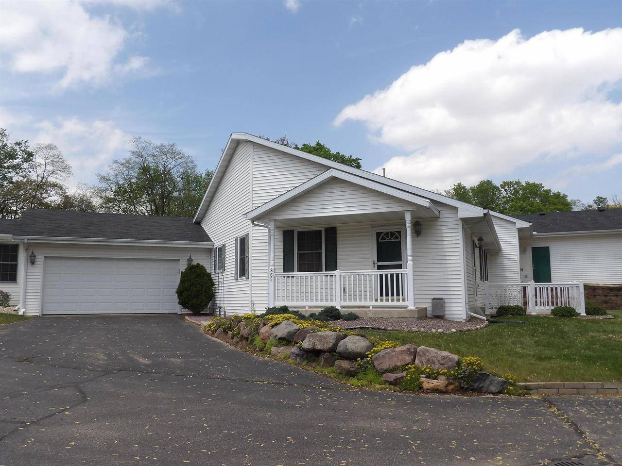 Janesville, WI 53545,865 Sutherland Avenue