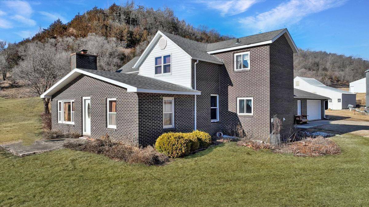 Boscobel, WI 53805,16884 County Road S
