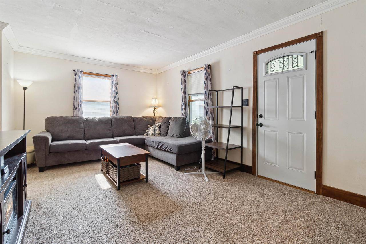 Janesville, WI 53545,1423 Clark Street