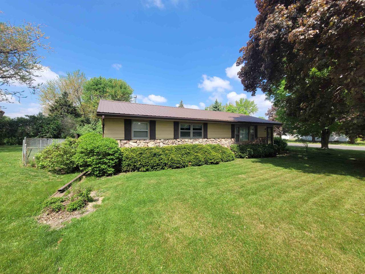 Beloit, WI 53511,2654 Iva Court
