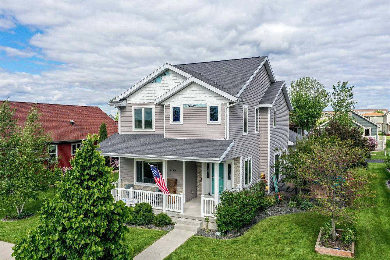 Sun Prairie, WI 53590,1261 TARA Drive