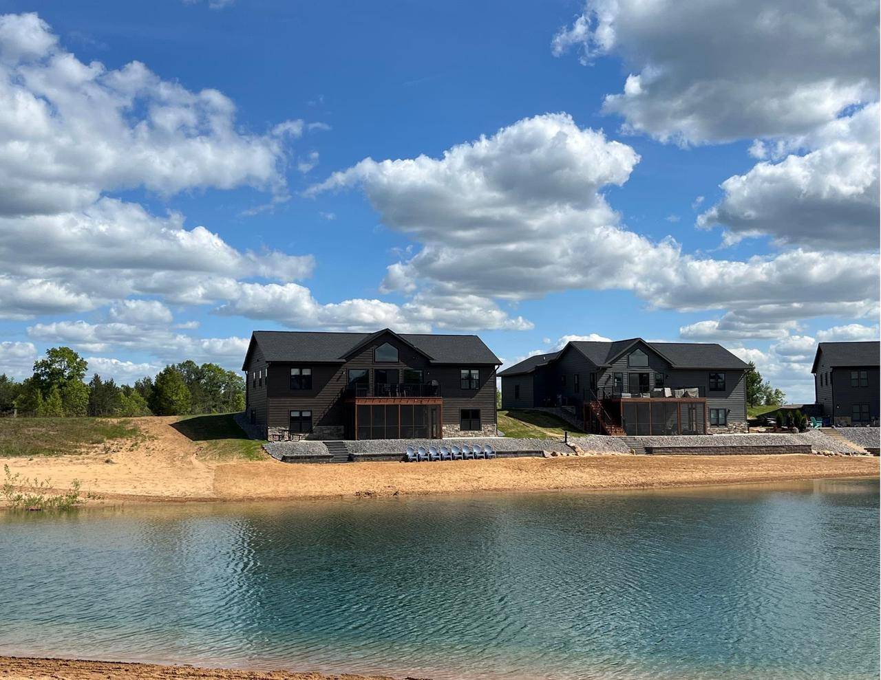 New Lisbon, WI 53950,W2828 37th Street