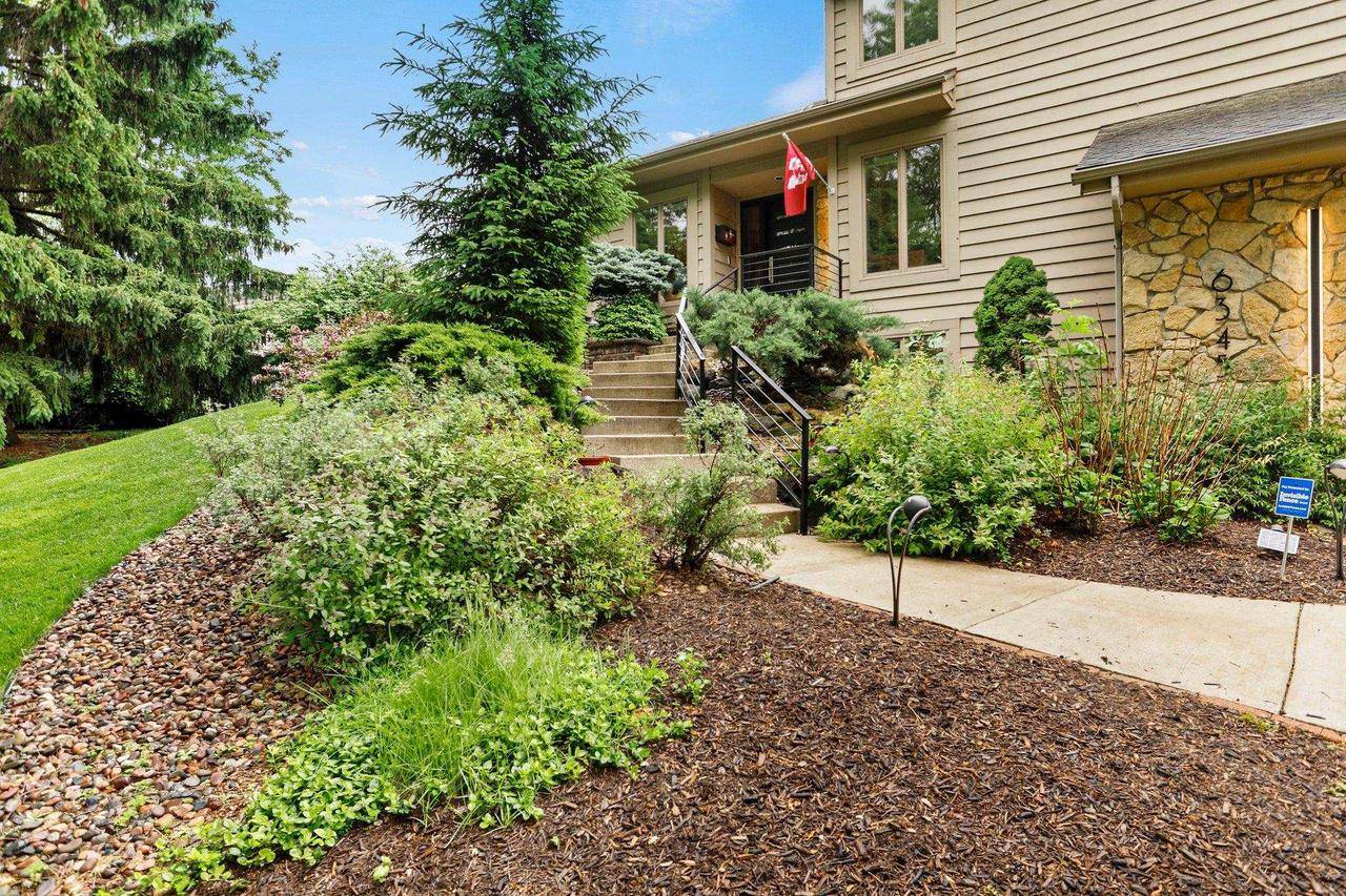 Middleton, WI 53562,6345 Briarcliff Lane