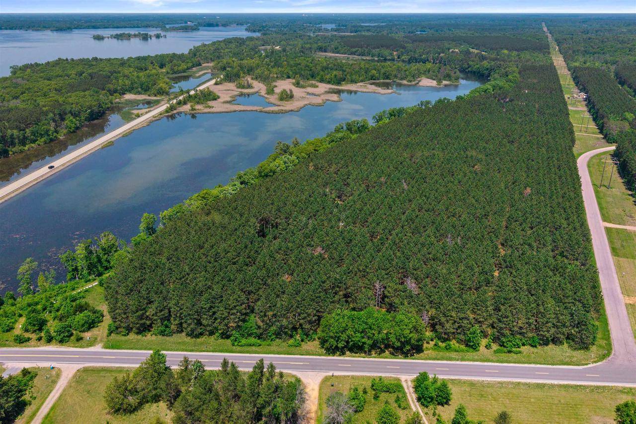 Nekoosa, WI 54457,399 Twin Lakes Trail