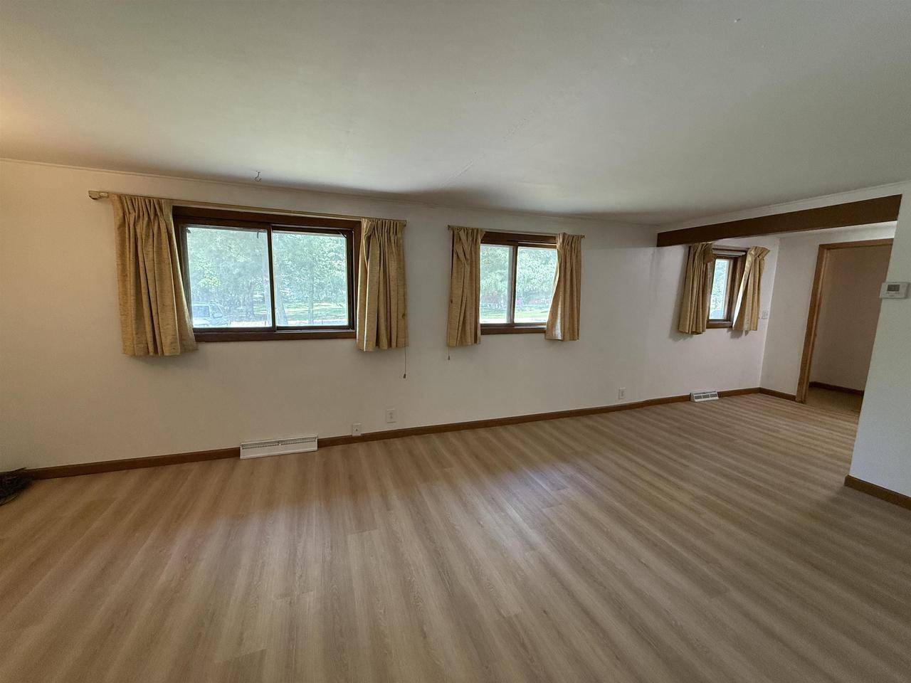 Adams, WI 53910,216 N Kenwood Street