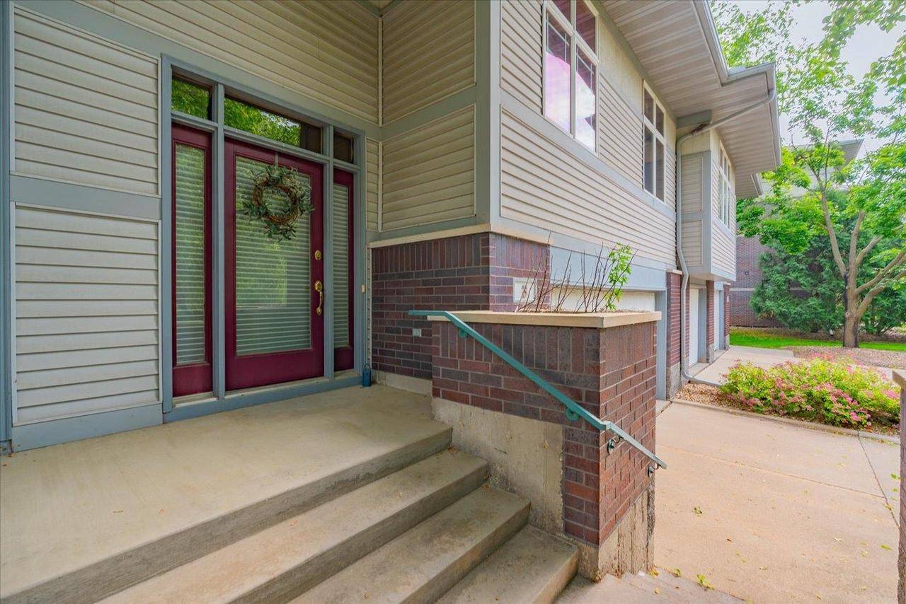 Madison, WI 53719,3 Deer Point Trail