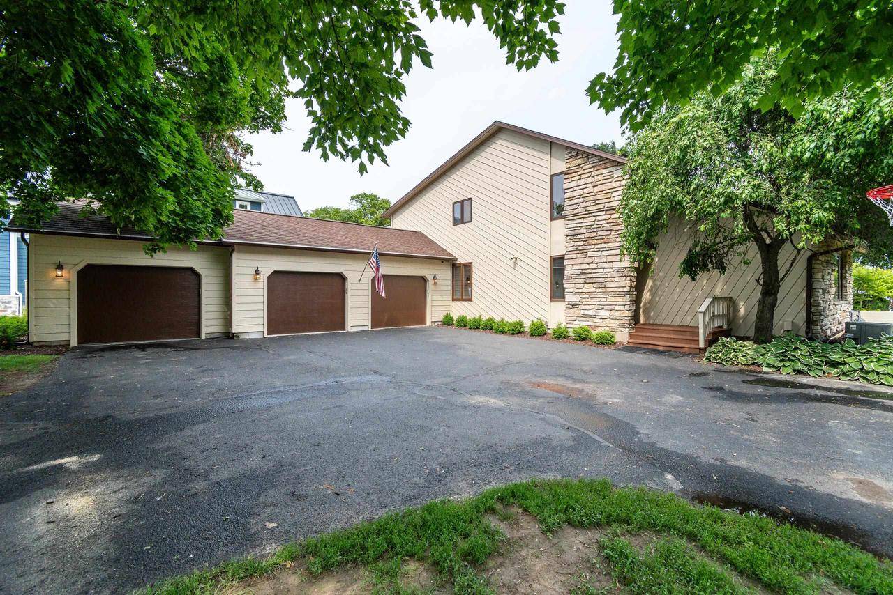 Madison, WI 53711,3154 Waucheeta Trail