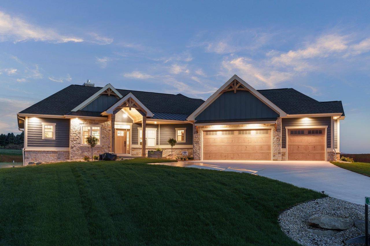 Windsor, WI 53598,3327 Colton Way