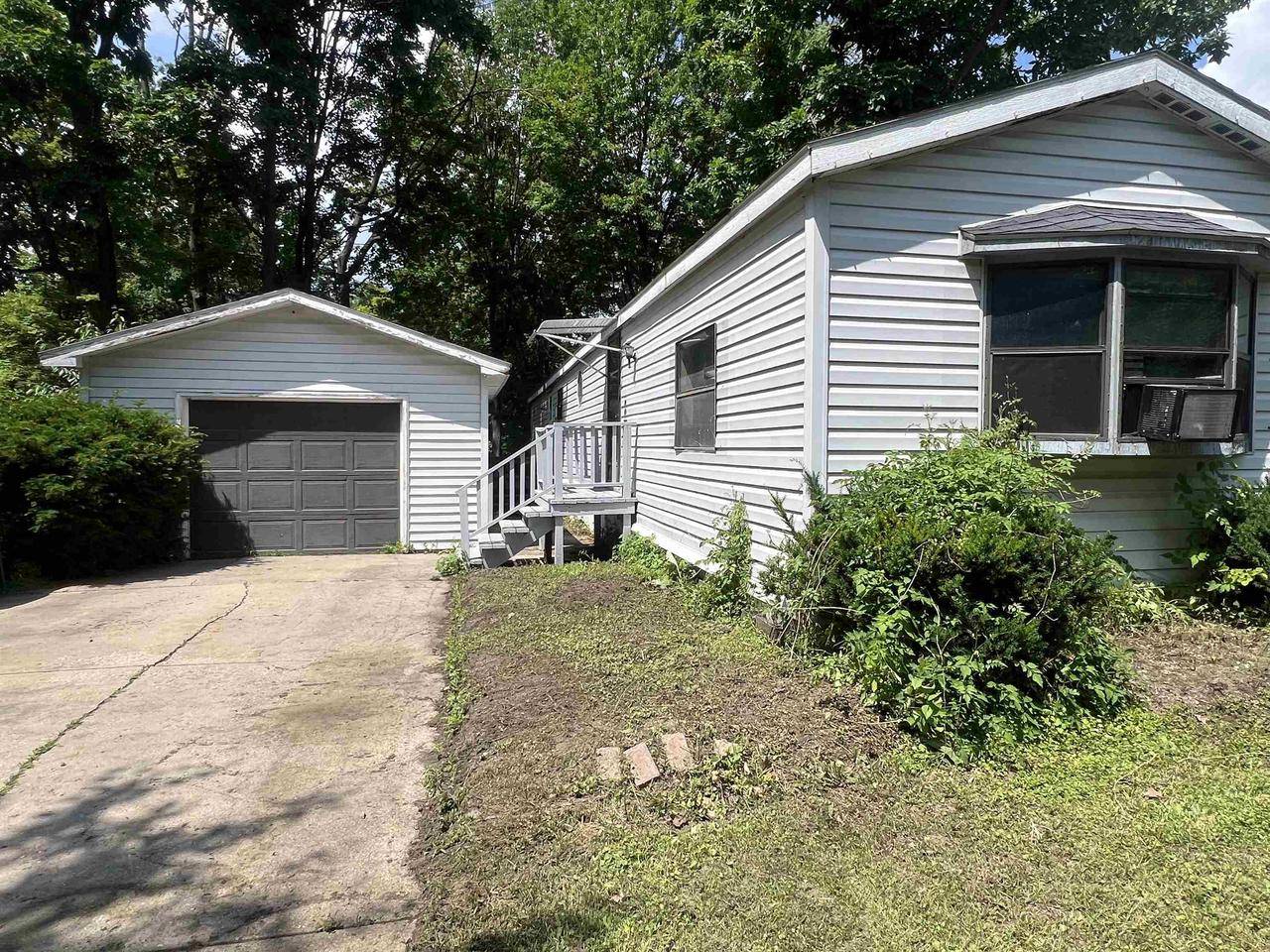 Fort Atkinson, WI 53538,N3525 Trieloff Road #309