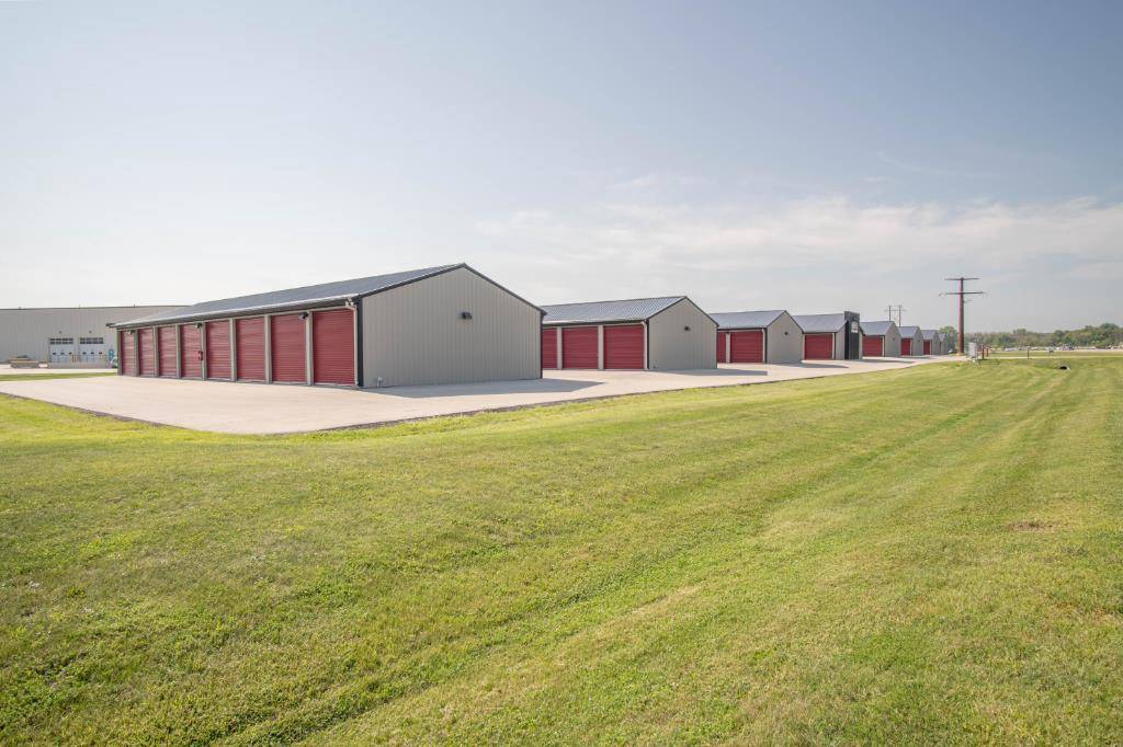 Neenah, WI 54956,215 County Road CB