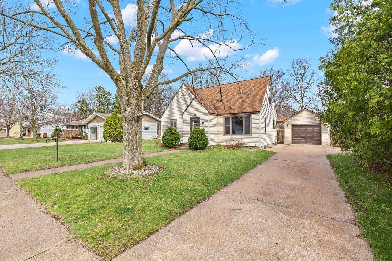 Stevens Point, WI 54481,3000 CENTER