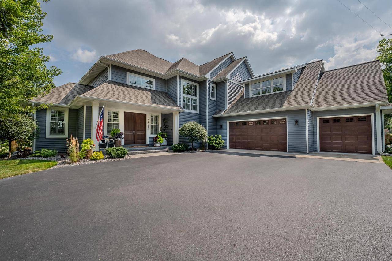 Wausau, WI 54401,227525 TEAL AVENUE