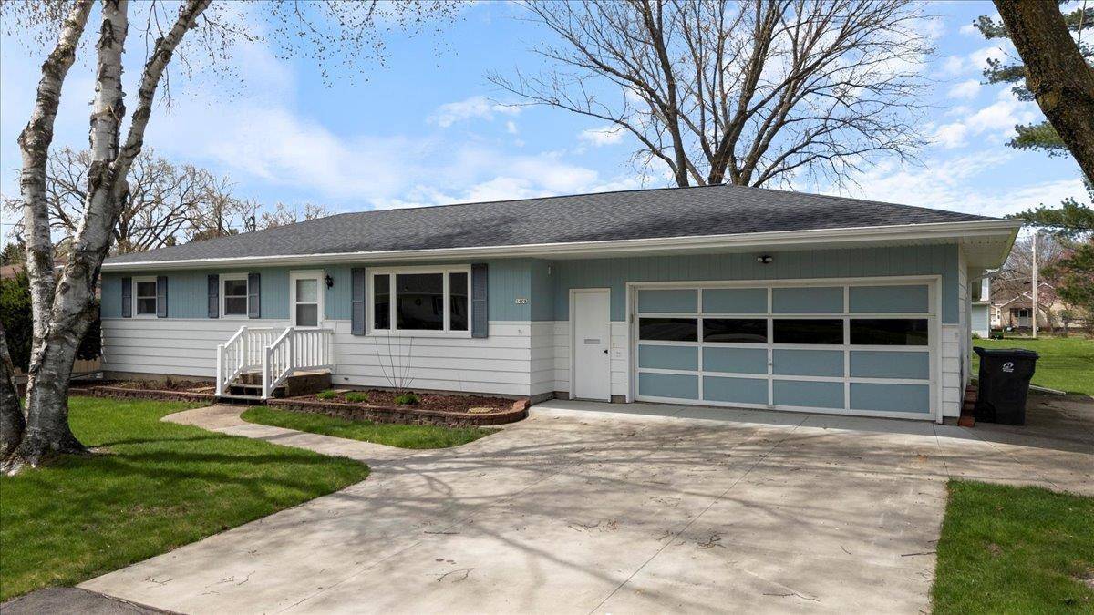 Marshfield, WI 54449,1408 S HEMLOCK AVENUE