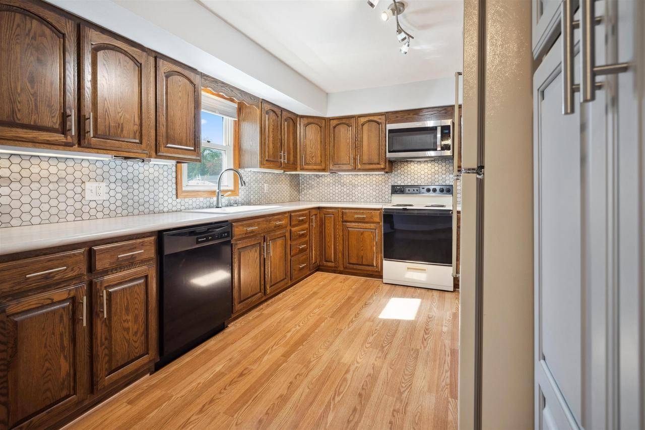 Wisconsin Rapids, WI 54494,1820 SAMPSON STREET