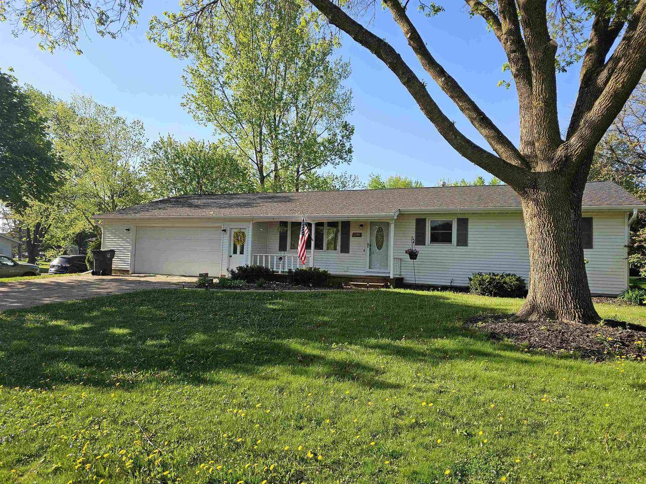Marshfield, WI 54449,1100 W 17TH STREET