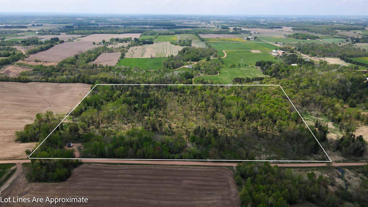 Mosinee, WI 54455,220190 GREENTREE ROAD