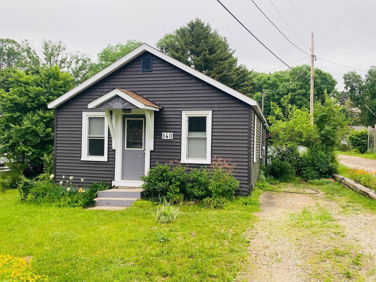 Iola, WI 54945,140 JACKSON STREET