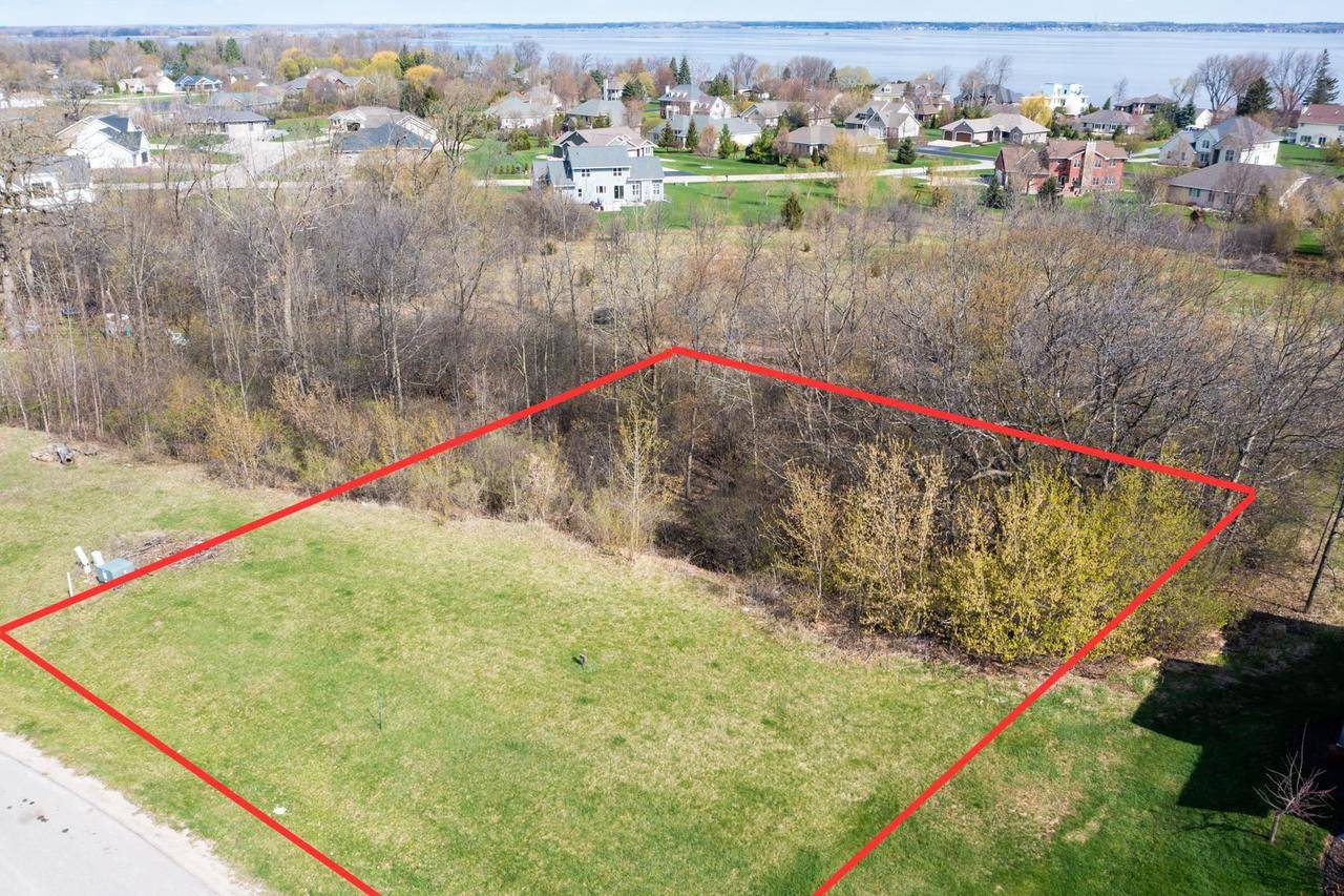 Oshkosh, WI 54904,STONEGATE DRIVE