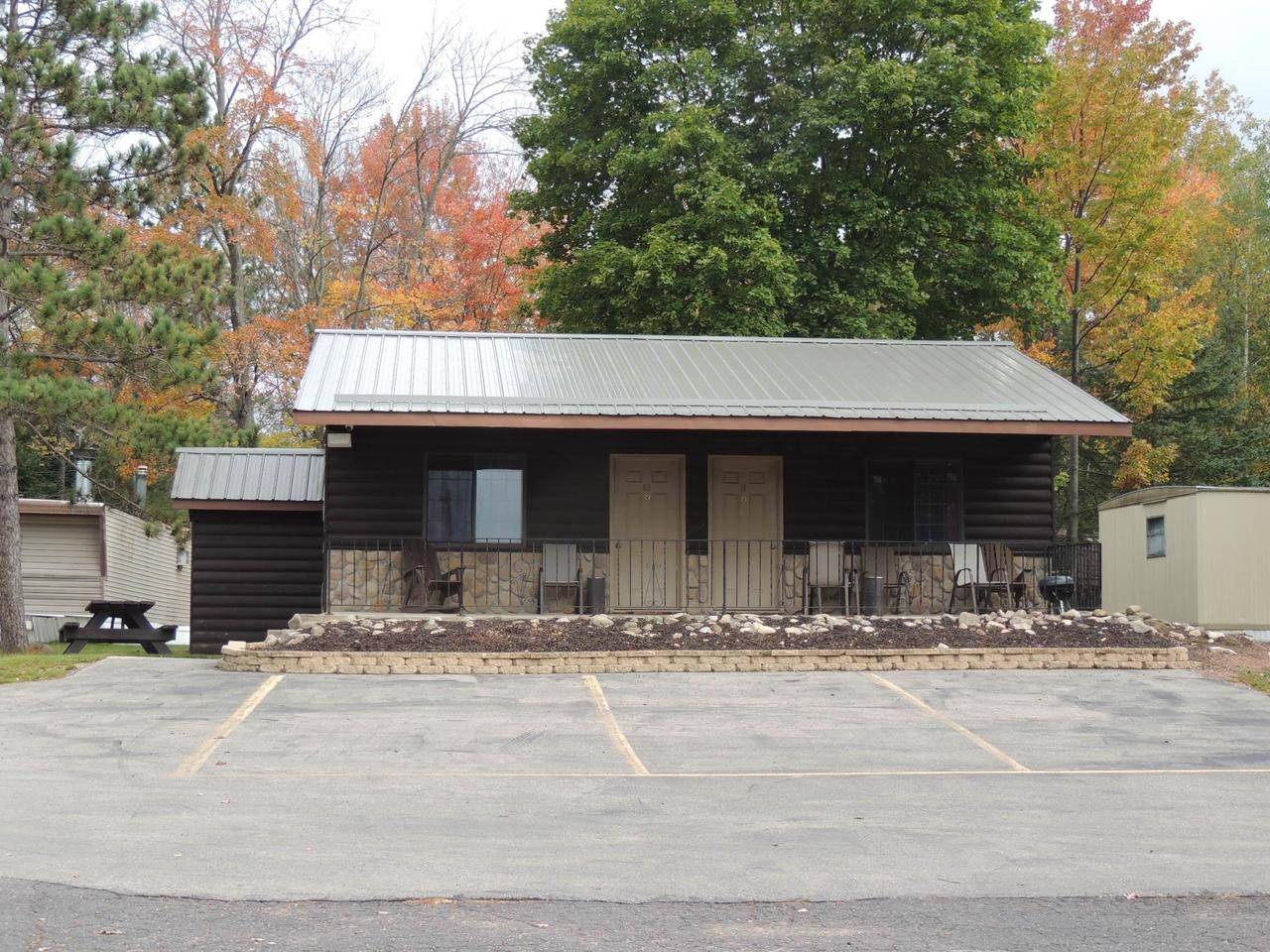 Crivitz, WI 54114,N10120 PARKWAY ROAD