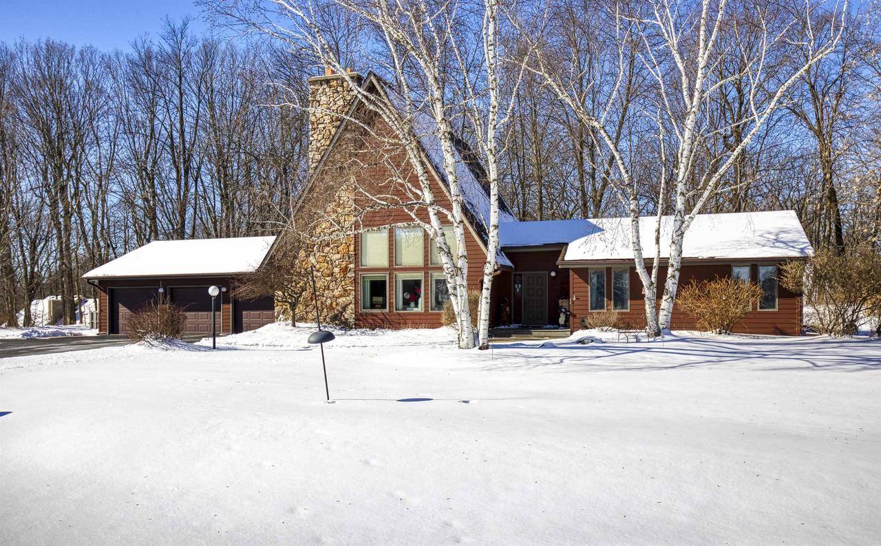 West Bend, WI 53095,5991 GOLF COURT