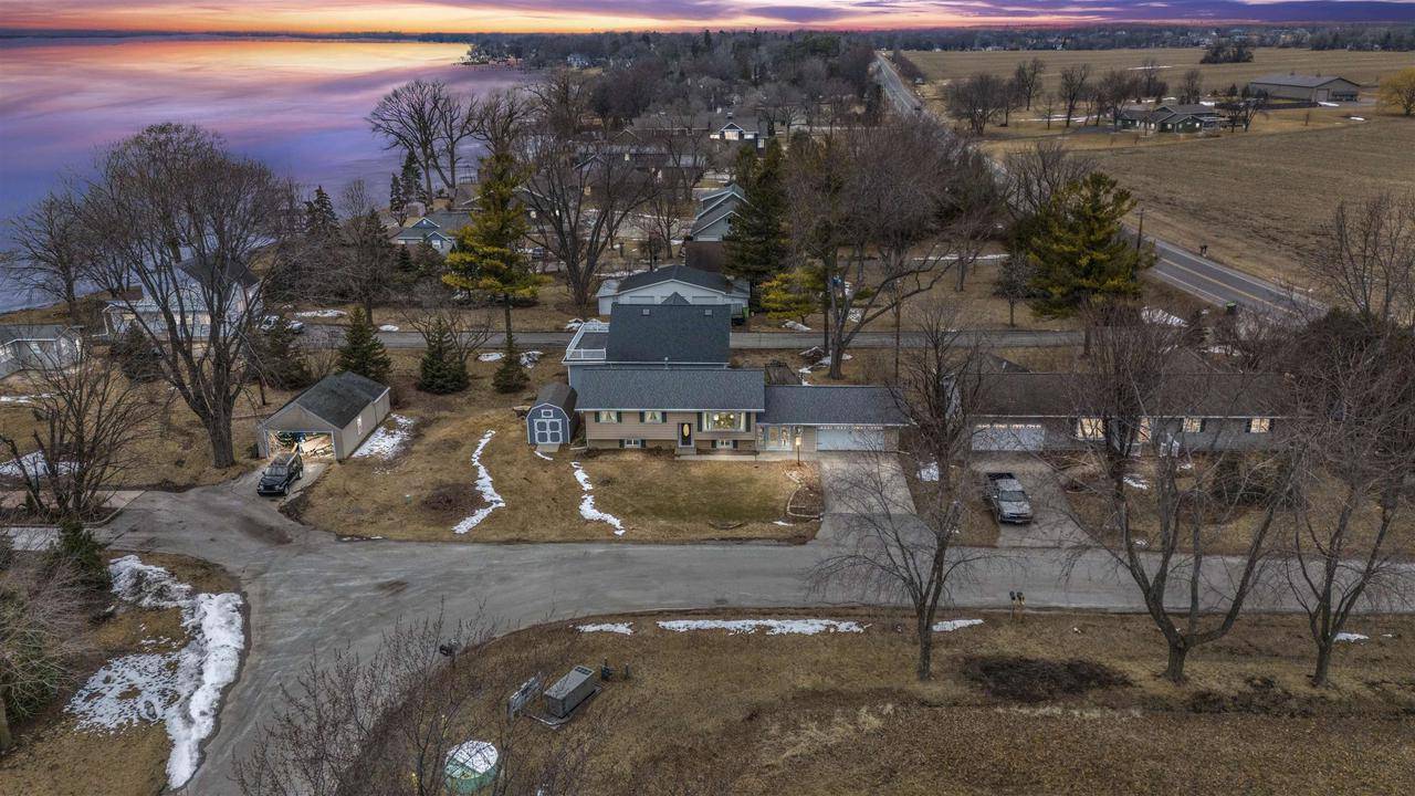 Oshkosh, WI 54904,5497 NICKELS DRIVE