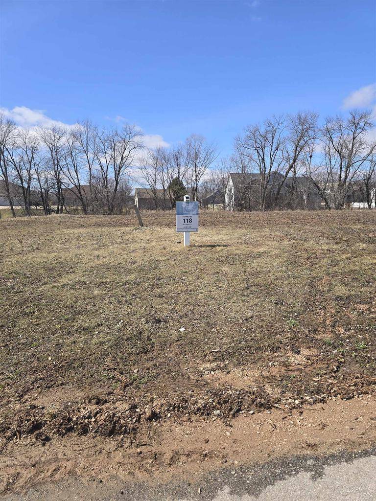 Menasha, WI 54952,892 CYGNET COURT