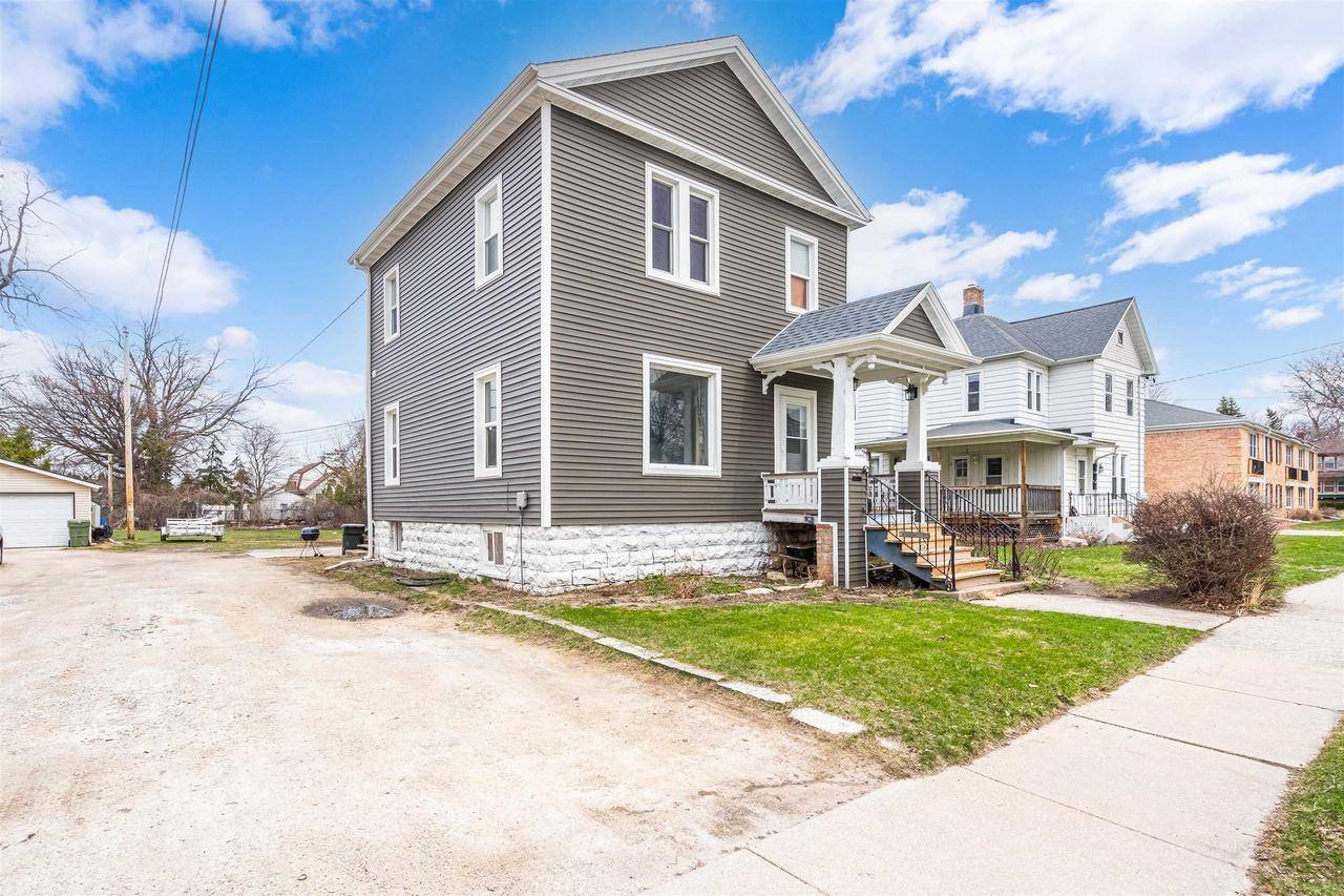 Fond Du Lac, WI 54935,183 E MERRILL AVENUE