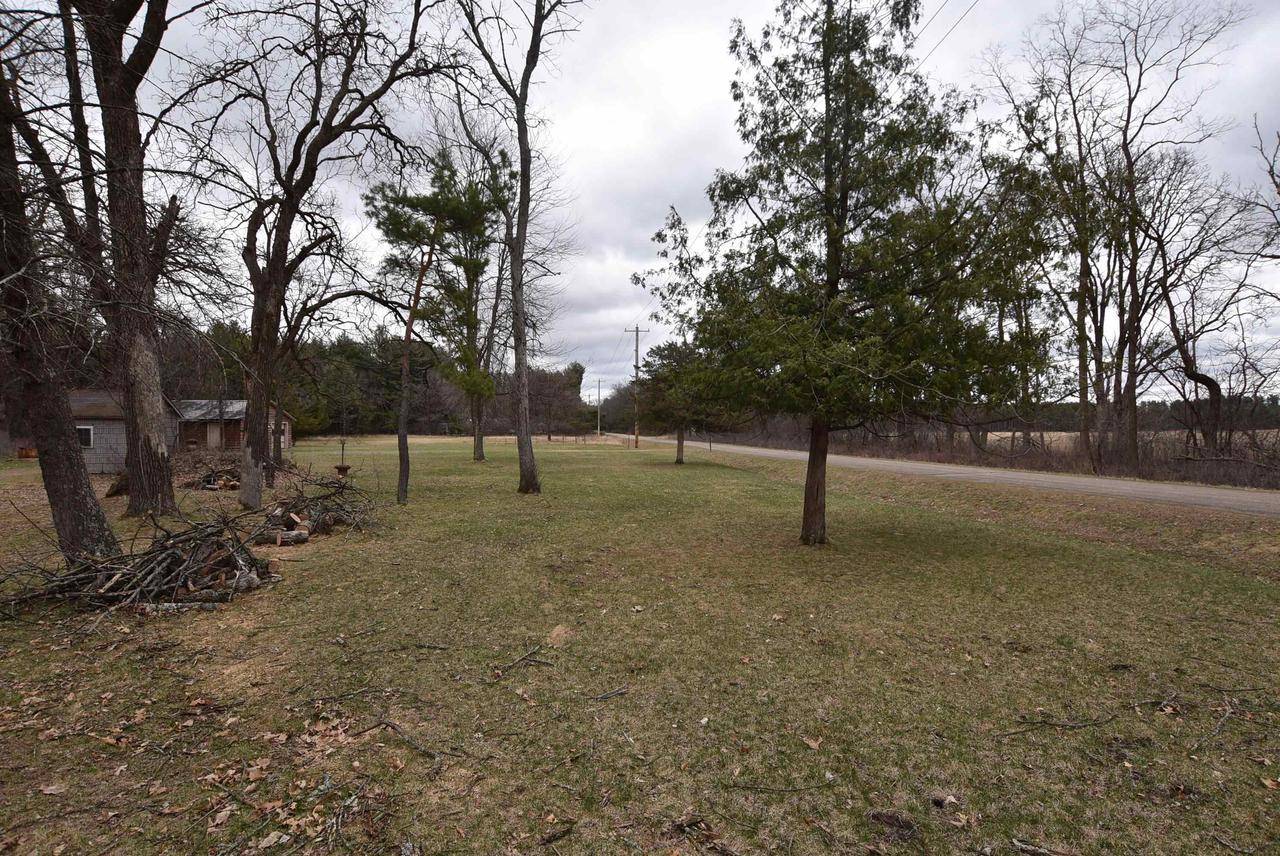 Hancock, WI 54966,W13052 BEECHNUT AVENUE