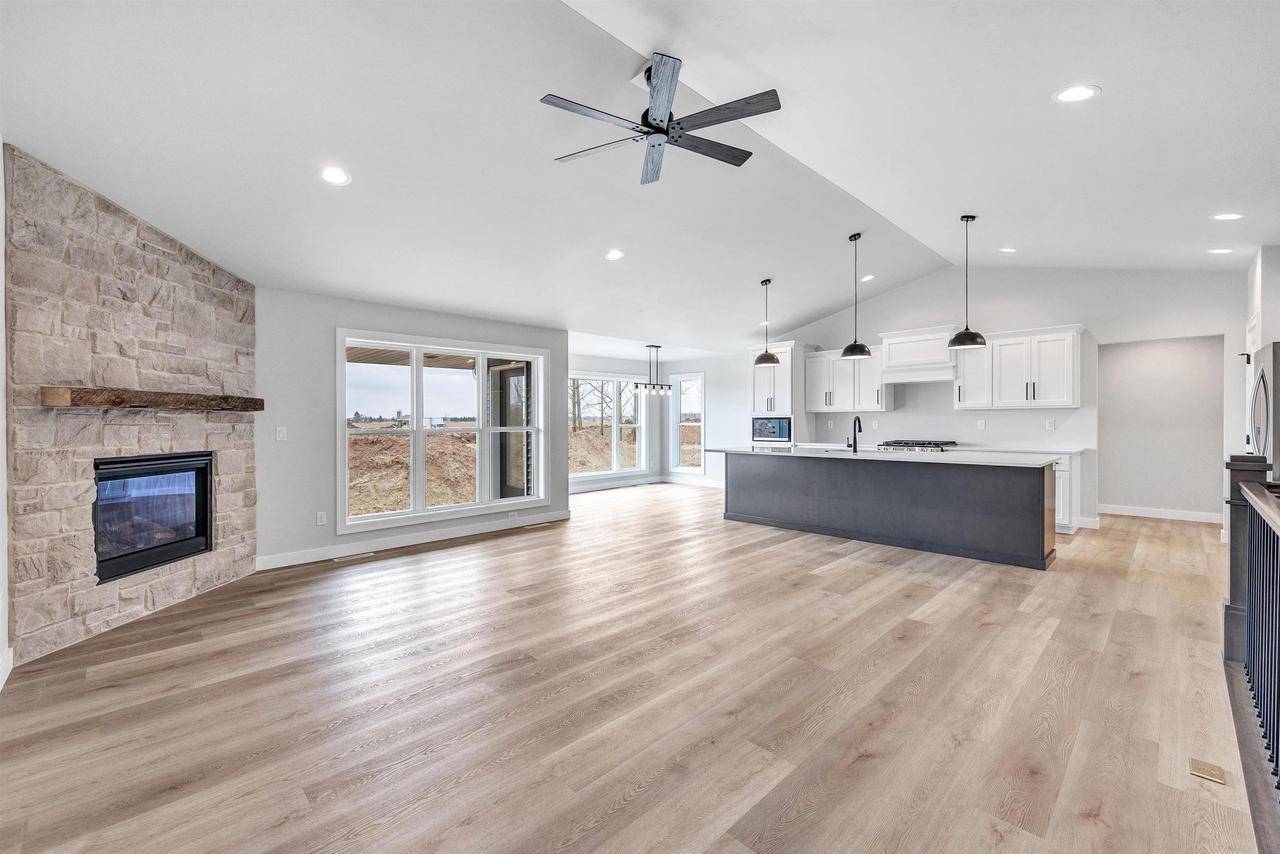 De Pere, WI 54115,1377 SHELBY LANE